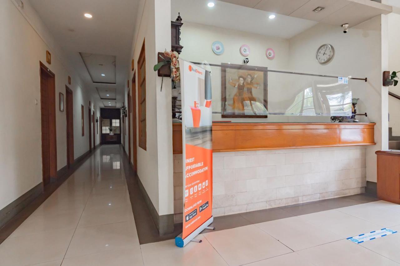 מלון Reddoorz Near Institut Teknologi Bandung 2 מראה חיצוני תמונה